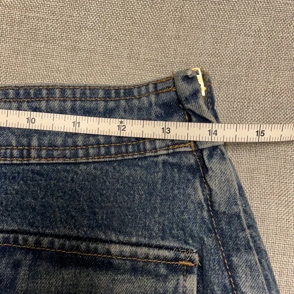 JCrew Jean Skirt with front patch pockets. Size 6. NWT. - Picture 10 of 10